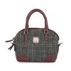Colour No. 22 - Maroon